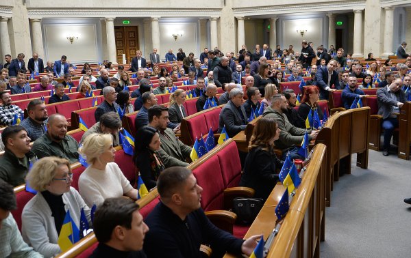 Как власть меняла закон о мобилизации и кого ещё решил уволить Зеленский
Как власть меняла закон о мобилизации и кого ещё решил уволить Зеленский