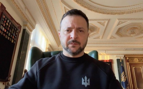 Зеленський: Допомога Україні досі обмежена, а РФ досі має доступ до компонентів для ракет і дронів
Зеленський: Допомога Україні досі обмежена, а РФ досі має доступ до компонентів для ракет і дронів