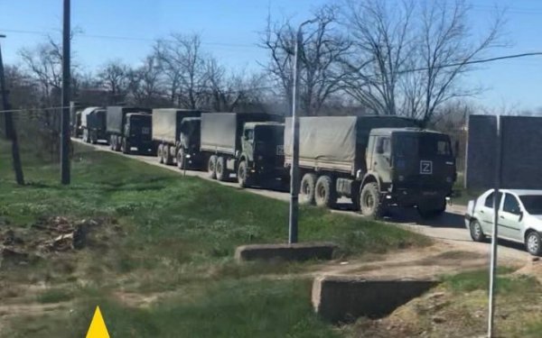 Окупанти змінюють розташування складів боєприпасів у Джанкої, - “Атеш”
Окупанти змінюють розташування складів боєприпасів у Джанкої, - “Атеш”