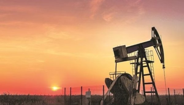 Нафта продовжує помірно дорожчати Нафта продовжує помірно дорожчати