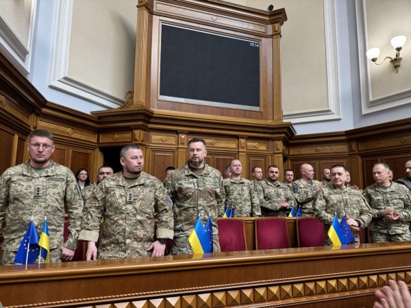 Как власть меняла закон о мобилизации и кого ещё решил уволить Зеленский
Как власть меняла закон о мобилизации и кого ещё решил уволить Зеленский