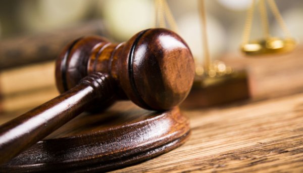 ВАКС стягнув у дохід держави два літаки російської компанії ВАКС стягнув у дохід держави два літаки російської компанії