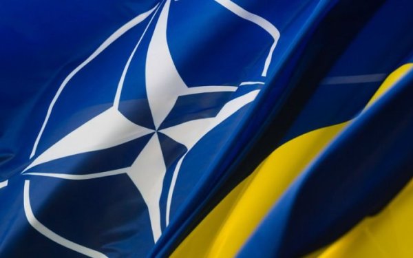 ЗМІ: Прогресу щодо вступу в НАТО для України на саміті не буде, Зеленського просять не вимагати "неможливого"
ЗМІ: Прогресу щодо вступу в НАТО для України на саміті не буде, Зеленського просять не вимагати "неможливого"