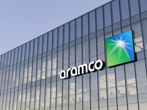Саудовская Аравия планирует продать долю Aramco — Reuters
Саудовская Аравия планирует продать долю Aramco — Reuters