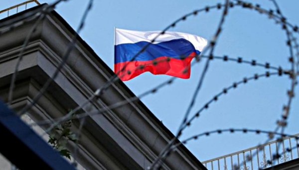 Фінансові потоки РФ скоротилися завдяки секторальним санкціям США - FT Фінансові потоки РФ скоротилися завдяки секторальним санкціям США - FT