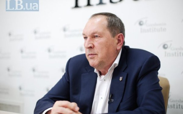 На Кіровоградщині через російську атаку травномана 8-річна дитина
На Кіровоградщині через російську атаку травномана 8-річна дитина