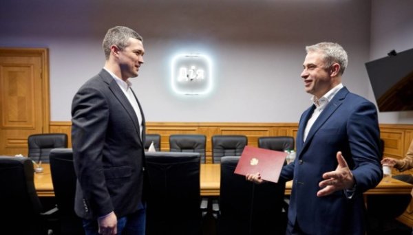 Польща продовжить абонплату терміналів Starlink для України - Федоров Польща продовжить абонплату терміналів Starlink для України - Федоров