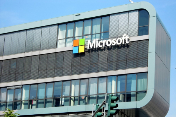 Microsoft создала секретную генеративную модель искусственного интеллекта для спецслужб США
Microsoft создала секретную генеративную модель искусственного интеллекта для спецслужб США