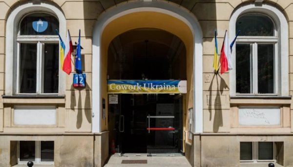 Українці в Польщі за два роки зареєстрували понад 48 тисяч ФОПів Українці в Польщі за два роки зареєстрували понад 48 тисяч ФОПів