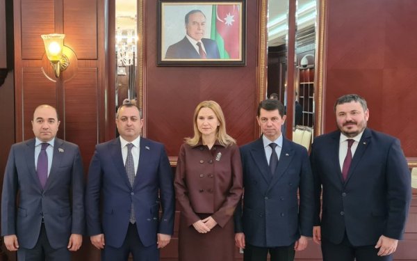 Віцеспікерка Верховної Ради запросила Азербайджан на червневий Саміт миру
Віцеспікерка Верховної Ради запросила Азербайджан на червневий Саміт миру