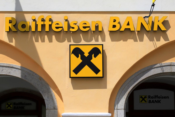 Raiffeisen Bank відмовився від угоди, пов’язаної з російським олігархом, - Reuters Raiffeisen Bank відмовився від угоди, пов’язаної з російським олігархом, - Reuters