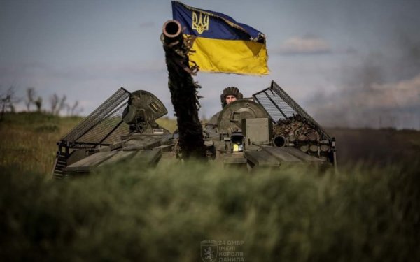 На Покровському напрямку українські воїни знищили російський штурмовик Су-25, - Генштаб
На Покровському напрямку українські воїни знищили російський штурмовик Су-25, - Генштаб