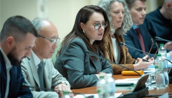 Свириденко закликала партнерів купувати українську техніку для розмінування Свириденко закликала партнерів купувати українську техніку для розмінування