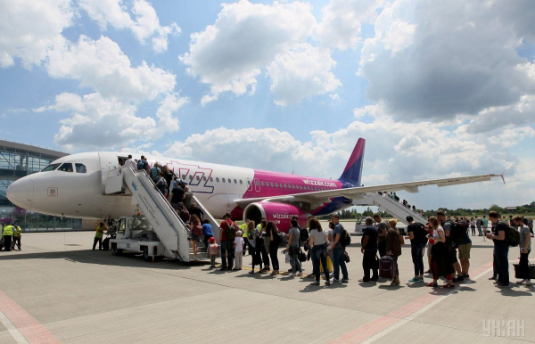 Авіакомпанія Wizz Air ввела новий "бюджетний" тариф: у чому вигода Авіакомпанія Wizz Air ввела новий "бюджетний" тариф: у чому вигода