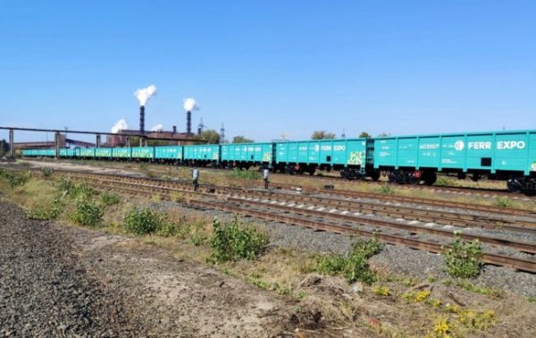 ГБР снова пытается запретить использование более 2300 вагонов Полтавского ГОКа
ГБР снова пытается запретить использование более 2300 вагонов Полтавского ГОКа