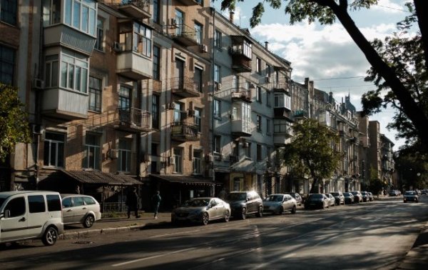 Падение цен. Сколько стоит арендовать квартиру в Киеве накануне лета
Падение цен. Сколько стоит арендовать квартиру в Киеве накануне лета