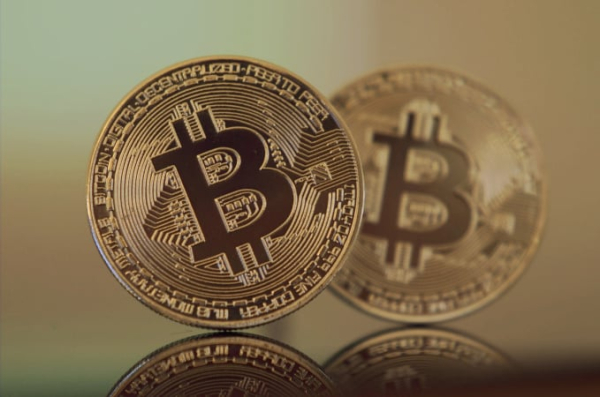 Сбой в Coinbase, OKX начала работать в Австралии: что нового на крипторынке
Сбой в Coinbase, OKX начала работать в Австралии: что нового на крипторынке