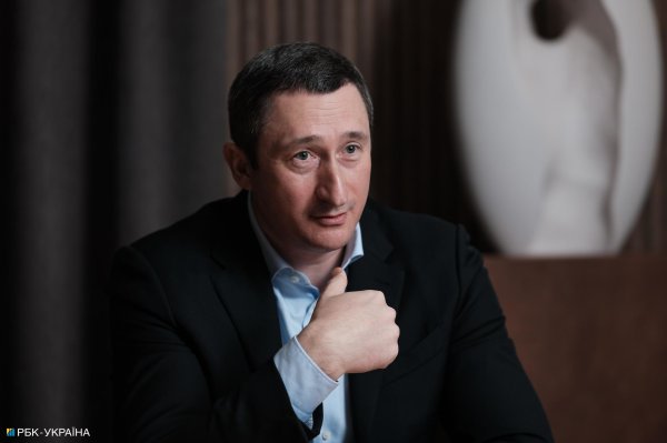 Чужой среди своих. Почему Зеленский указал Кубракову на выход и что за этим стоит
Чужой среди своих. Почему Зеленский указал Кубракову на выход и что за этим стоит