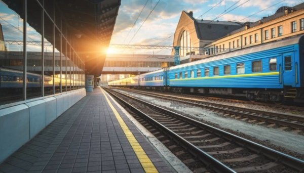 Укрзалізниця створила дочірню компанію для розв'язання проблеми дефіциту електроенергії Укрзалізниця створила дочірню компанію для розв'язання проблеми дефіциту електроенергії