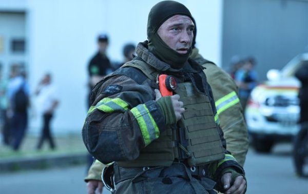 Среди пострадавших - дети. В ОВА уточнили последствия авиаудара по Харькову
Среди пострадавших - дети. В ОВА уточнили последствия авиаудара по Харькову