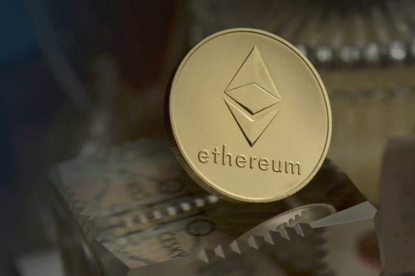 Binance фиксирует рекордные объемы торгов Ethereum после одобрения ETF в США
Binance фиксирует рекордные объемы торгов Ethereum после одобрения ETF в США