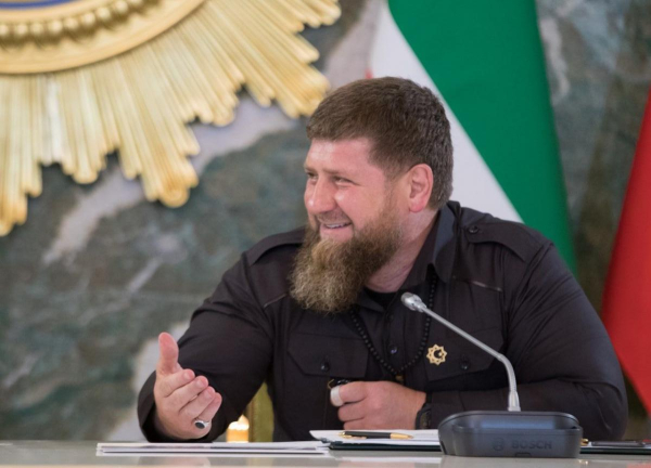 З бюджету Чечні прямо в кишеню Кадирова: журналісти розкрили схему відмивання грошей З бюджету Чечні прямо в кишеню Кадирова: журналісти розкрили схему відмивання грошей