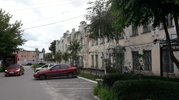 Фонд держмайна виставив на аукціон будівлю і майно проєктного інституту в Полтаві Фонд держмайна виставив на аукціон будівлю і майно проєктного інституту в Полтаві
