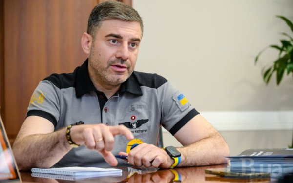 Офіс омбудсмана домігся, аби бійця, що перебуває у комі, визнали непридатним до військової служби
Офіс омбудсмана домігся, аби бійця, що перебуває у комі, визнали непридатним до військової служби