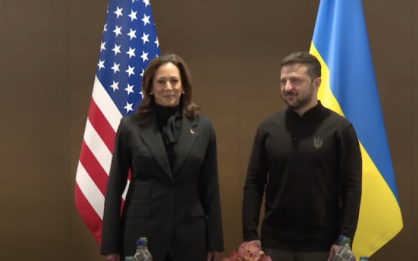 Камала Гарріс на зустрічі з Зеленським: українці та їхнє майбутнє – це наш стратегічний інтерес
Камала Гарріс на зустрічі з Зеленським: українці та їхнє майбутнє – це наш стратегічний інтерес