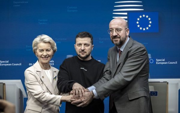 Украина официально начала переговоры о вступлении в ЕС
Украина официально начала переговоры о вступлении в ЕС