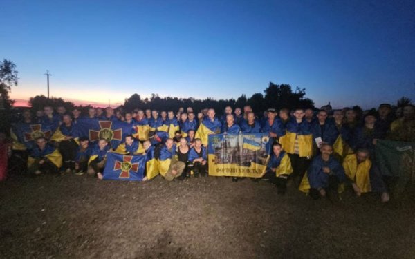 Головне за вівторок, 25 червня: 121 боєзіткнення, обмін полоненими, ордери МКС на арешт Шойгу та Герасимова
Головне за вівторок, 25 червня: 121 боєзіткнення, обмін полоненими, ордери МКС на арешт Шойгу та Герасимова