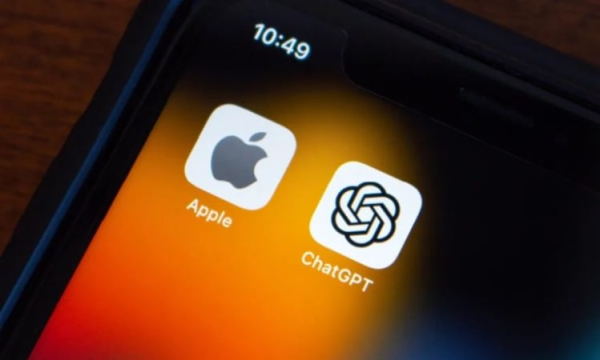 Apple интегрирует ChatGPT в iPhone
Apple интегрирует ChatGPT в iPhone