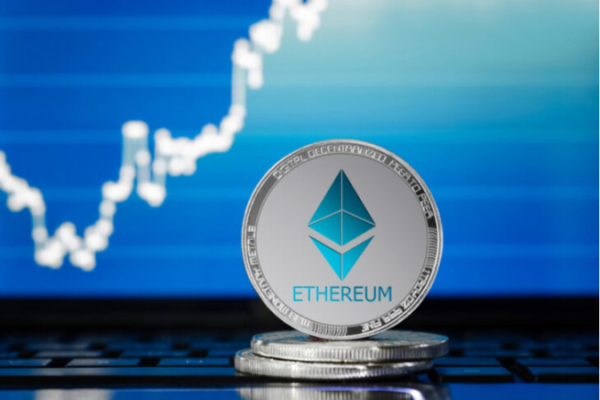 Эфир обошел биткоин по волатильности на 15%
Эфир обошел биткоин по волатильности на 15%