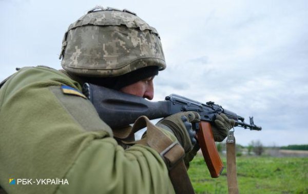 РФ пытается развить наступление на Покровск, Мирноград и Селидово, - ВСУ
РФ пытается развить наступление на Покровск, Мирноград и Селидово, - ВСУ