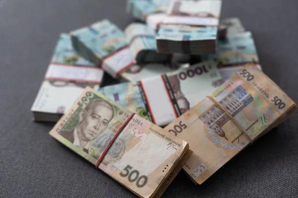 Официальный курс: НБУ повысил курс гривны на четыре копейки
Официальный курс: НБУ повысил курс гривны на четыре копейки