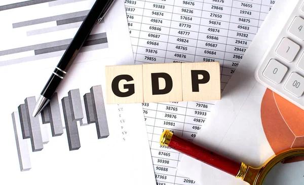 Всемирный банк прогнозирует рост мирового ВВП на 2,6% в 2024 году
Всемирный банк прогнозирует рост мирового ВВП на 2,6% в 2024 году