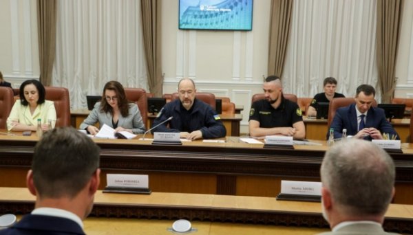 Шмигаль обговорив із представниками уряду та бізнесу Швеції збільшення інвестицій в Україну Шмигаль обговорив із представниками уряду та бізнесу Швеції збільшення інвестицій в Україну