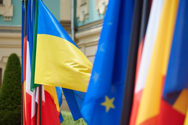 Україна та Німеччина підписали декларацію про відновлення країни після війни Україна та Німеччина підписали декларацію про відновлення країни після війни
