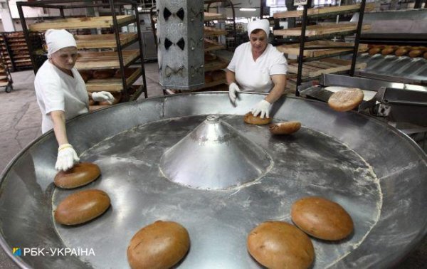 Производители продуктов за год подняли цены на 10%: что подорожало больше всего
Производители продуктов за год подняли цены на 10%: что подорожало больше всего