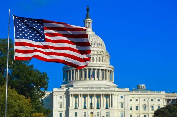 США готовят Украине помощь на $150 млн — СМИ
США готовят Украине помощь на $150 млн — СМИ