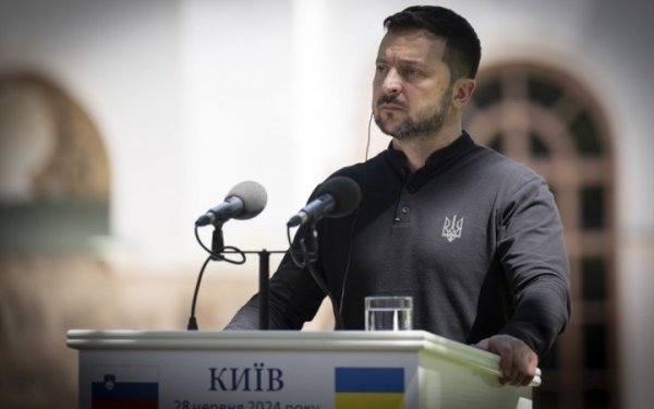 Зеленський: нам необхідні сили та засоби, щоб знищувати російську бойову авіацію
Зеленський: нам необхідні сили та засоби, щоб знищувати російську бойову авіацію