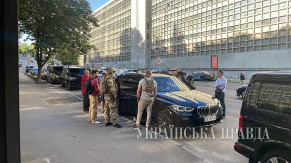К Кириллу Тимошенко пришли с обысками по делу с сливами из НАБУ К Кириллу Тимошенко пришли с обысками по делу с сливами из НАБУ