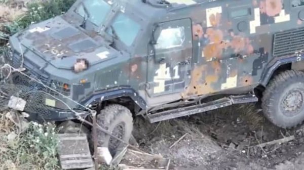 В Донецкой области российские оккупанты обезглавили бойца ВСУ В Донецкой области российские оккупанты обезглавили бойца ВСУ