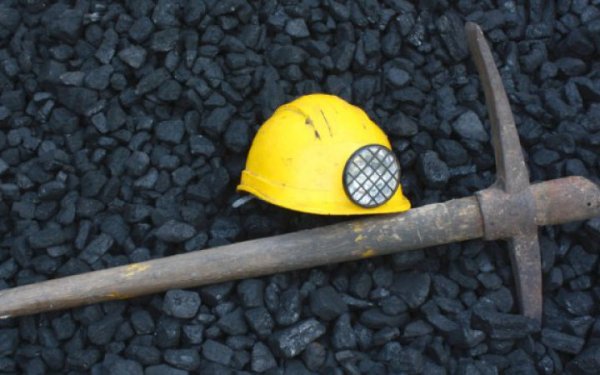 На Львівщині внаслідок обвалу грунту загинуло двоє шахтарів (оновлено)
На Львівщині внаслідок обвалу грунту загинуло двоє шахтарів (оновлено)