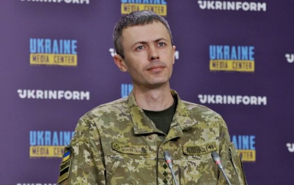 В Черновицкой области двое из мачете напали на пограничника, он стрелял в ответ
В Черновицкой области двое из мачете напали на пограничника, он стрелял в ответ