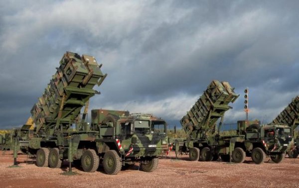 Украина может сбивать самолеты над РФ немецкими Patriot, - генерал
Украина может сбивать самолеты над РФ немецкими Patriot, - генерал