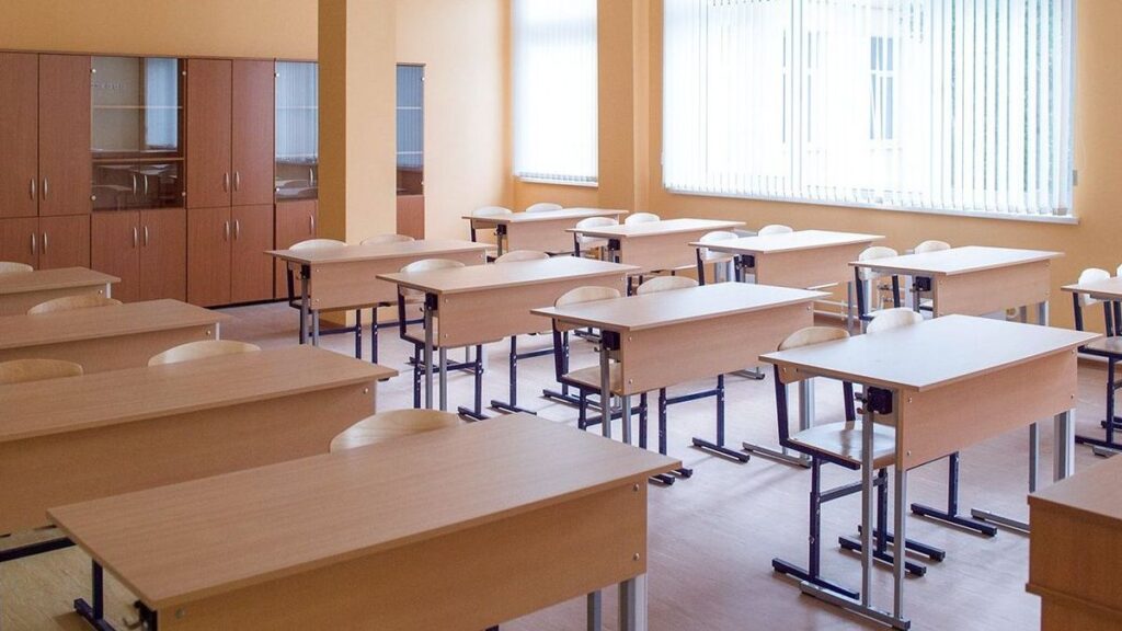 Федоров відповів, чи варто українським вчителям на ТОТ розраховувати на зарплату з 1 вересня