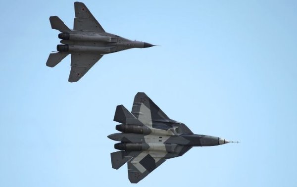 Украина впервые атаковала вражеский Су-57: что известно о самом современном истребителе РФ
Украина впервые атаковала вражеский Су-57: что известно о самом современном истребителе РФ