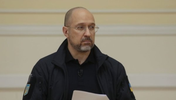 Шмигаль про ситуацію в енергетиці: Україна через обстріли втратила 50% генерації Шмигаль про ситуацію в енергетиці: Україна через обстріли втратила 50% генерації