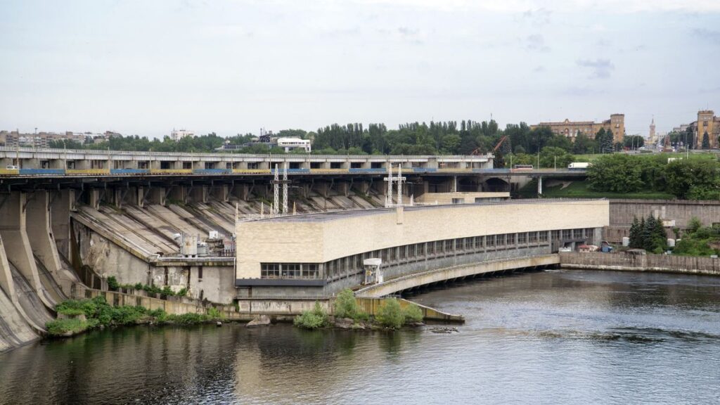 Якими стануть наслідки серйозного пошкодження ДніпроГЕС